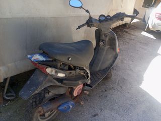 Piaggio Zip 50 2000 ΔΕΝ ΔΟΥΛΕΎΕΙ ΓΙΑ ΑΝΤΑΛΛΑΚΤΙΚΆ ΤΕΜΑΧΙΑ-thumb-2