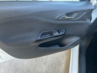 Opel Corsa 2017-thumb-17