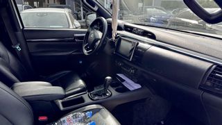 Toyota Hilux 2020-thumb-7