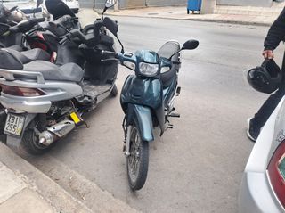 Modenas Kriss II 2006-thumb-3