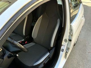 Toyota Aygo 2019-thumb-19
