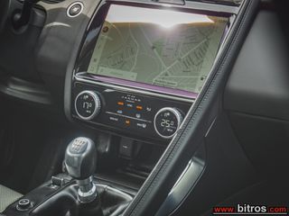 Jaguar E-Pace 2021 ΠΡΟΣΦΟΡΑ! FACE LIFT D165 FWD R-Dynamic! PANORAMA 6SPEED-thumb-17