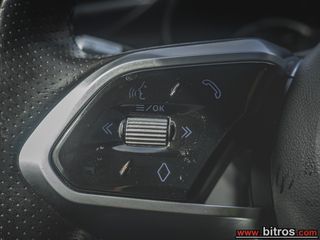 Jaguar E-Pace 2021 ΠΡΟΣΦΟΡΑ! FACE LIFT D165 FWD R-Dynamic! PANORAMA 6SPEED-thumb-24