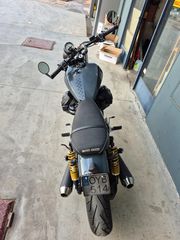 Moto Guzzi V9 2016 BOBBER-thumb-4