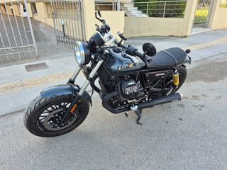 Moto Guzzi V9 2016 BOBBER-thumb-16