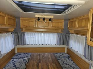 Knaus 2000 SDAH WHONWAGEN-thumb-8