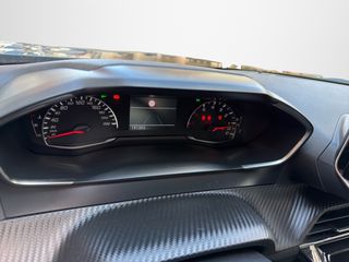 Peugeot 2008 2020 1.5 BLUEHDI 130 ALLURE EAT8-thumb-12