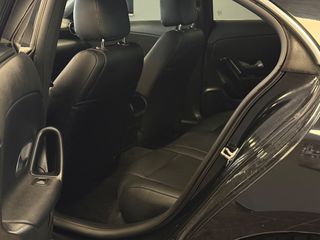 Mercedes-Benz CLA 180 2022 AMG LINE 45S-thumb-39