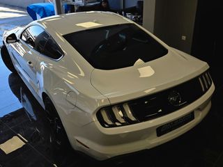 Ford Mustang 2019-thumb-17