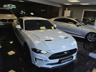 Ford Mustang 2019-thumb-26