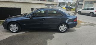 Mercedes-Benz C 200 2005