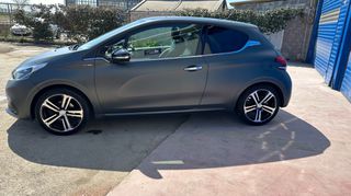 Peugeot 208 2017 GT LINE-thumb-2