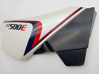 Honda VT 500 Ε μοντ. 1983 - 1986 Καπάκι δεξιό