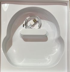 AirPods Max-thumb-9