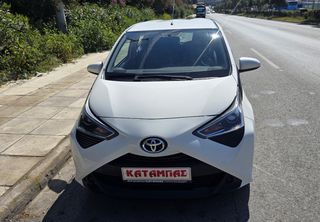 Toyota Aygo 2018 X_PLAY_TOUCH_Blu_Usb_Camera