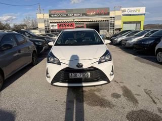 Toyota Yaris 2019-thumb-8