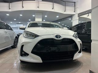 Toyota Yaris 2021 1.5 HYBRID DESIGN-thumb-36