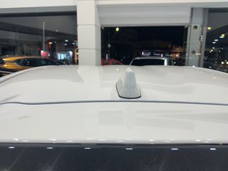 Toyota Yaris 2021 1.5 HYBRID DESIGN-thumb-15