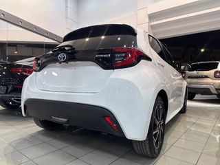 Toyota Yaris 2021 1.5 HYBRID DESIGN-thumb-29