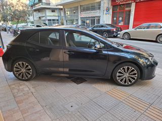 Toyota Corolla 2019 1.8 HYBRID AUTOMATİC-thumb-6