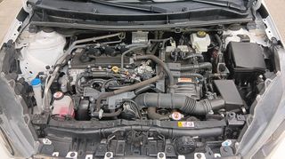 Toyota Yaris 2022 1.5 HYBRID-thumb-10