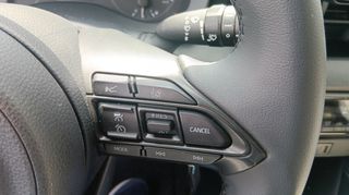 Toyota Yaris 2022 1.5 HYBRID-thumb-14