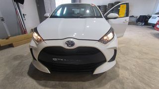 Toyota Yaris 2021 1.5 HYBRID LIVE Automatic-thumb-3