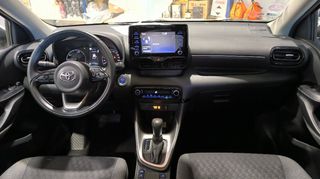 Toyota Yaris 2021 1.5 HYBRID LIVE Automatic-thumb-24