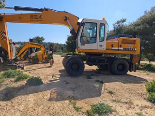 Εκσκαφέας Με Λάστιχα Liebherr 2001 924-thumb-7