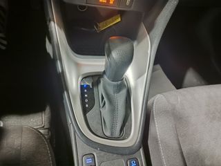 Toyota Yaris 2021 1.5 HYBRID LIVE Automatic-thumb-9
