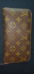 Louis Vuitton Monogram XL zippy organizer