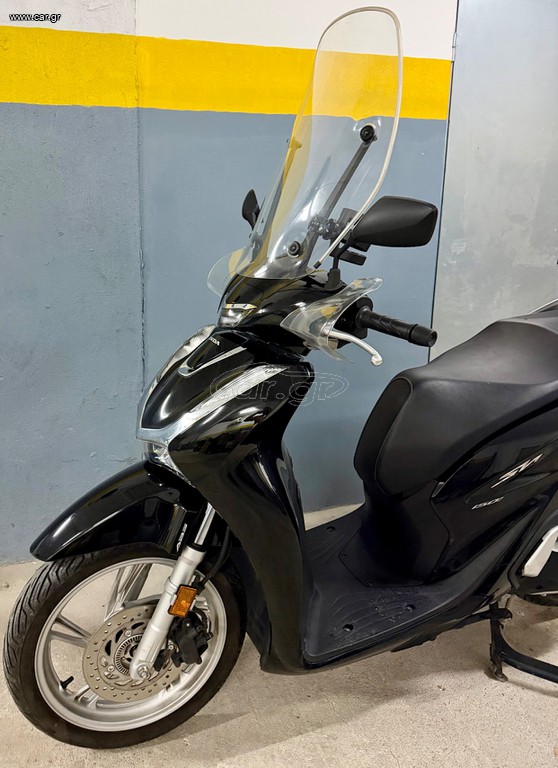 Honda SH 150i 2022 SMART TOP BOX