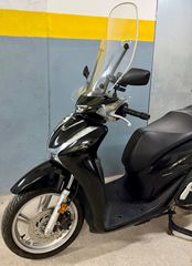 Honda SH 150i 2022 SMART TOP BOX