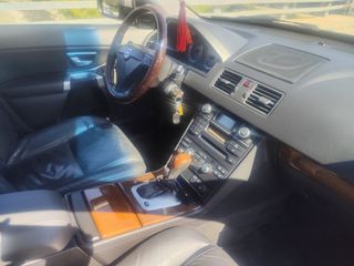 Volvo XC 90 2008-thumb-6