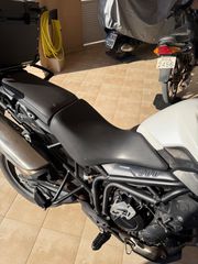 Triumph Tiger 800 2011-thumb-5