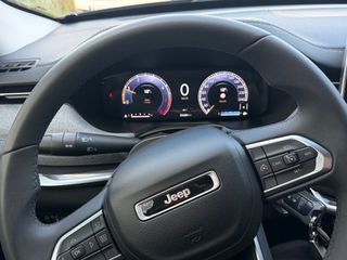 Jeep Compass 2022-thumb-10