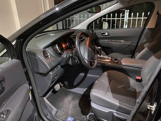 Peugeot 3008 2014-thumb-13