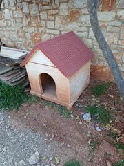 Τσιμεντένιο σπίτι σκύλου Ύψος: 1m βάθος:95 cm πλάτος:85cm