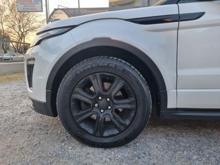 Land Rover Range Rover Evoque 2017 TD4 SE 4x4 R-DYNAMIC BLACK EDITION-thumb-28