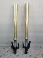 Triumph Street Triple 675 08'-10' - Πιρούνια + Ohlins Ελατήρια