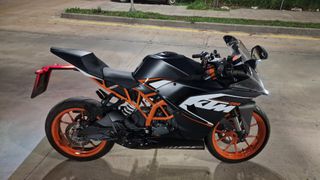 KTM RC 200 2017 ΣΑΝ ΚΑΙΝΟΥΡΙΟ 6000km