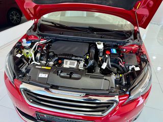 Peugeot 308 2017 ALLURE 130HP 53.900KM !-thumb-36