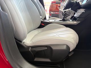 Peugeot 308 2017 ALLURE 130HP 53.900KM !-thumb-31