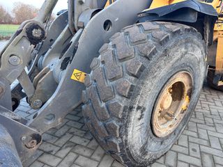 Φορτωτής Με Λάστιχα Volvo 2013 L 150 G-thumb-2
