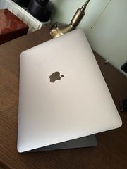 MacBook Pro-thumb-1