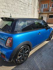 Mini Cooper S 2010-thumb-11
