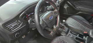 Ford Focus 2020 ST LINE-thumb-9
