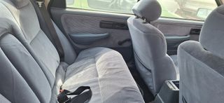 Ford Sierra (1600cc)-thumb-7
