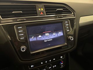Volkswagen Tiguan 2016 DSG AUTOK-thumb-17