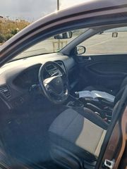 Hyundai i 20 2019-thumb-11